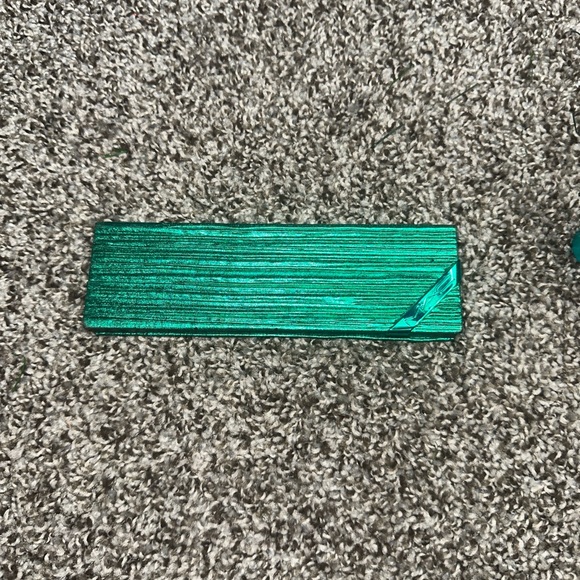 Mac Shiny Pretty Things Eye Party in Rose - Picture 2 of 5